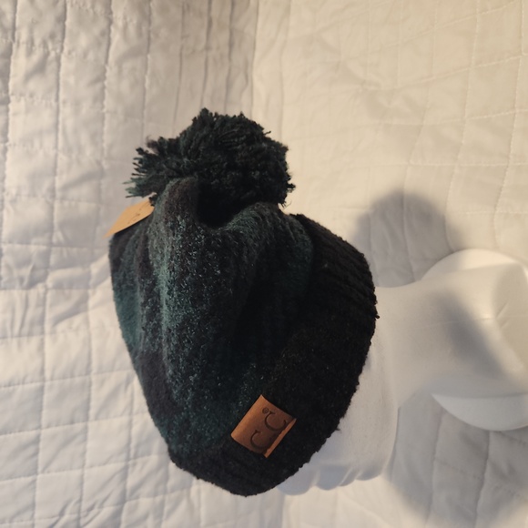 Hat - Picture 3 of 5